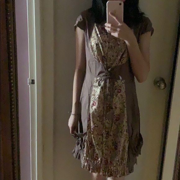 Dress - Picture 6 of 6